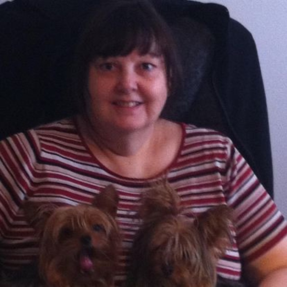 Meet your Posher, Angela
